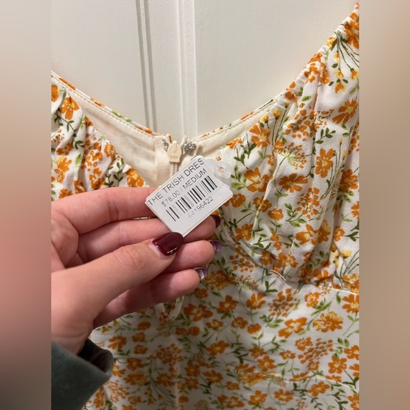 NWT LUSH mini yellow floral dress, size M - Picture 5 of 7